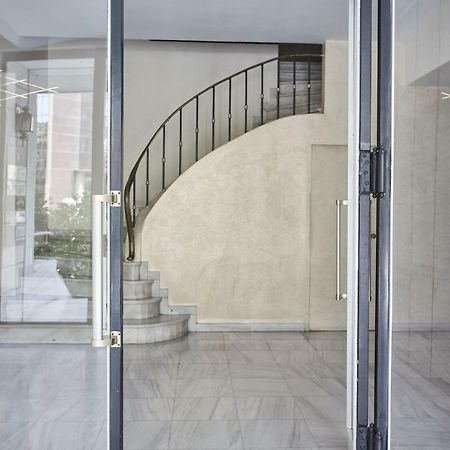 Chic One Bd Apartment With Hilton View Ateny Zewnętrze zdjęcie